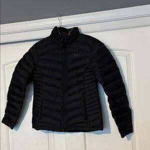 Under Armour Women's Medium Black Puffer Jacket